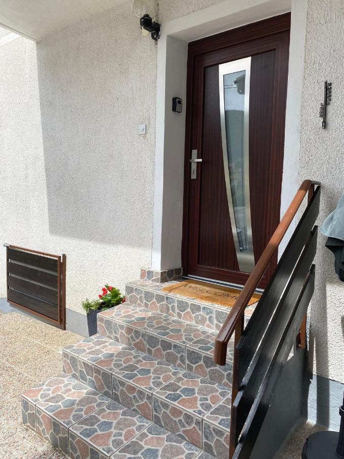 Apartment Loyd, Tolmin - Most na Soči Εξωτερικό φωτογραφία